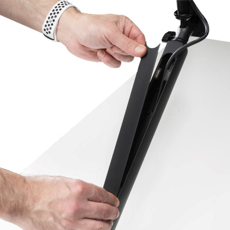 Shure SH-BROADCAST2 - žemo profilio mikrofonas laikiklis, skirtas montuoti ant stalo