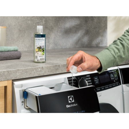 ELECTROLUX skalbimo mašinos kvapas E2WASF00