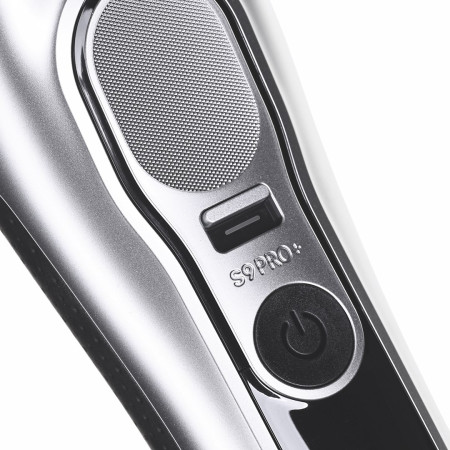 Braun Series 9 Pro+ 9667CC skustuvas vyrams