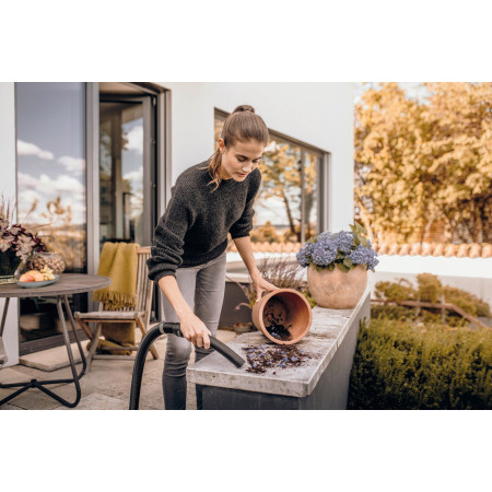 Kärcher WD 3 V-17/4/35 - universalus dulkių siurblys su purkštukais