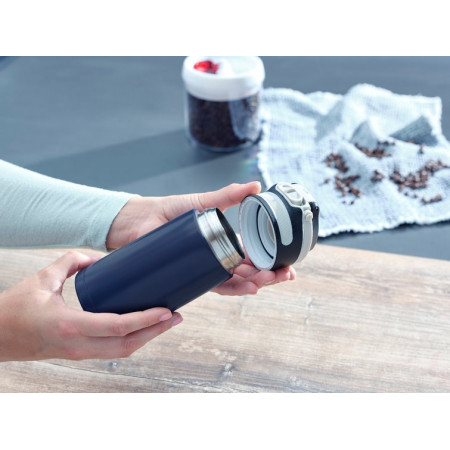 Leifheit Kelioninis puodelis 350 ml, Juodas/Mėlynas
