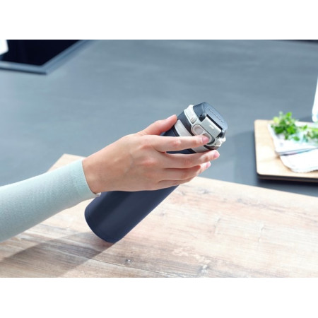 Kelioninis puodelis Leifheit 03275, 600 ml, juodas ir mėlynas