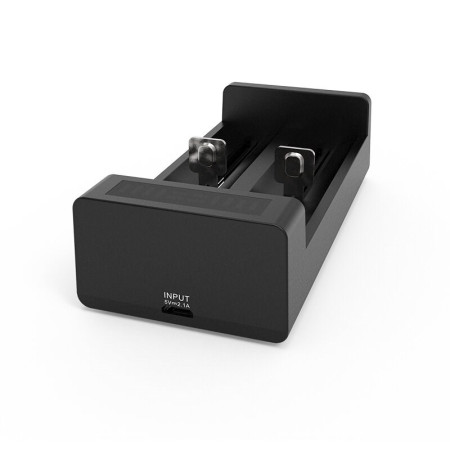 Li-ion 18650 cilindrinių baterijų įkroviklis Xtar MC2 PLUS