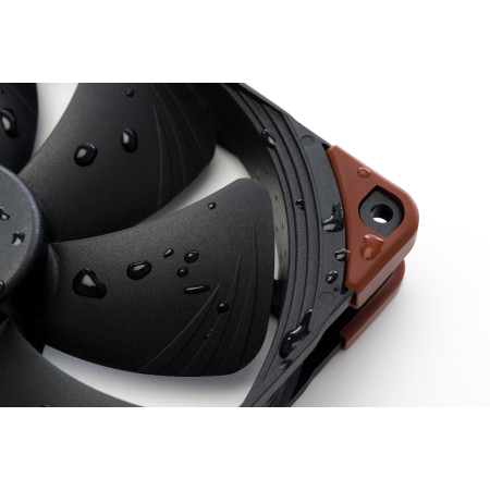 Noctua NF-A14 INDUSTRIALPPC-2000 IP67 ventiliatorius (14 cm, juodas, rudas)