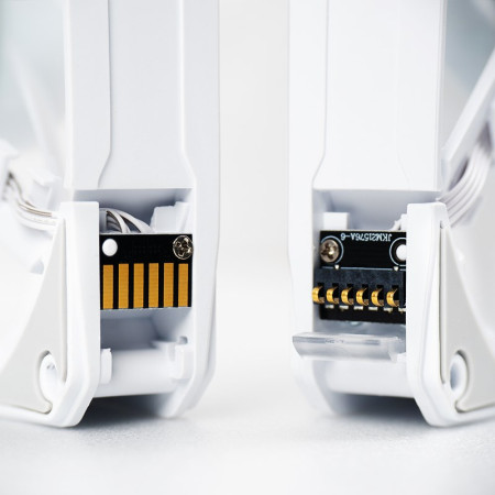 Chieftec ICEBERG 240-RGB-W kompiuterio korpusui universalusis skystinis aušintuvas 12 cm balta