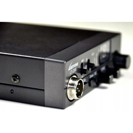 Luiton LT-298 ASQ AM/FM CB radijo imtuvas su cigarečių žiebtuvėlio kištuku juodas