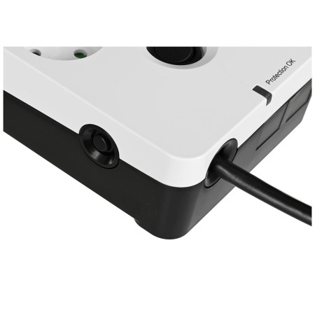 Eaton PB6UF viršįtampių ribotuvas su 6 AC išvestimis