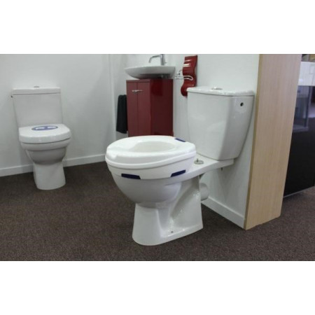 Klozeto sėdynės pakėlimas CLIPPER