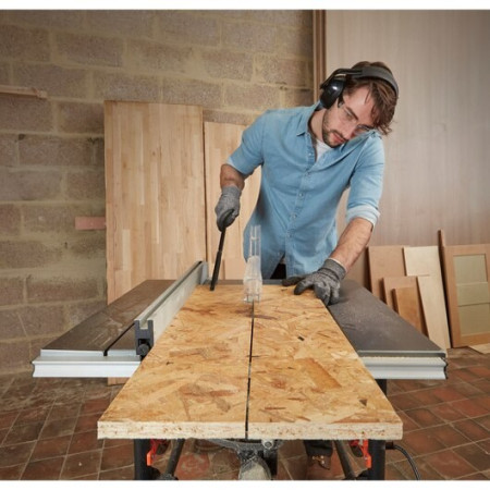 Black & Decker BES720-QS Stalinis Pjūklas 4800 RPM