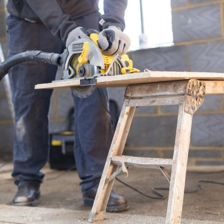 Stanley FME301 1650 W Diskinių Pjūklų 190 mm