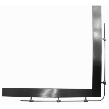 Kampinis rėmas krosniai