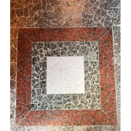 Defektuotos granito plytelės įvairių spalvų