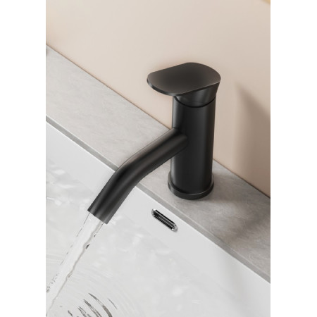 Maišytuvas praustuvui B-13 black