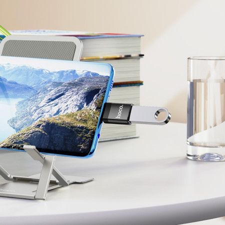 Adapteris Hoco UA17 Type-C į USB-A juodas