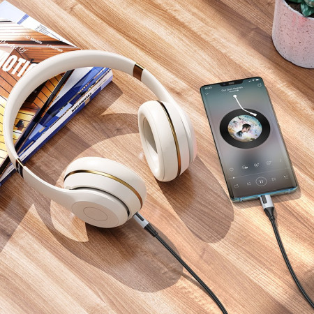 Borofone BL19 USB-C į 3,5mm audio kabelis, juodas