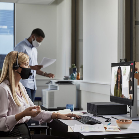 HP Pro 400 G9 SFF su Intel Core i7-14700, 16GB RAM, 1TB