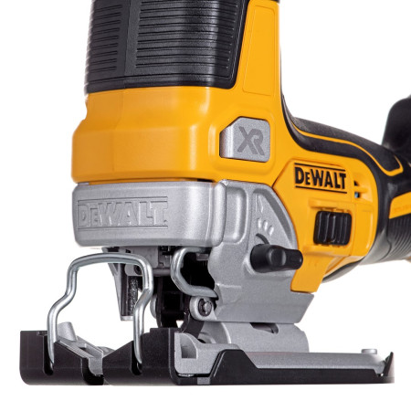 DeWalt DCS335N-XJ Akumuliatorinis pjūklas