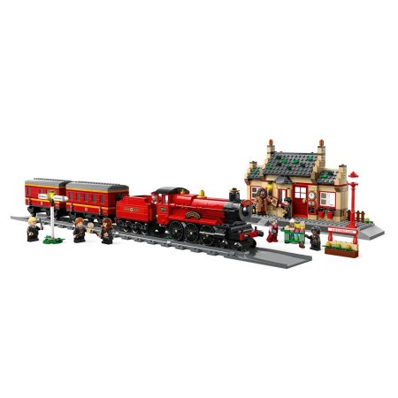 LEGO Harry Potter 76423 Ekspres do Hogwartu i stacja w Hogsmeade