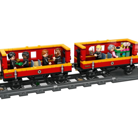 LEGO Harry Potter 76423 Ekspres do Hogwartu i stacja w Hogsmeade