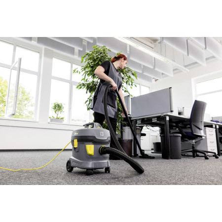 Karcher Odkurzacz 850W