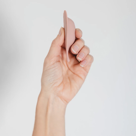 Buttercup Leaf Purple - Intimate Wellness Device with Remote Control