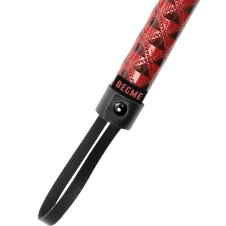BEGME Red Edition Vegan Leather Flogger - Durable Soft-Touch Handle