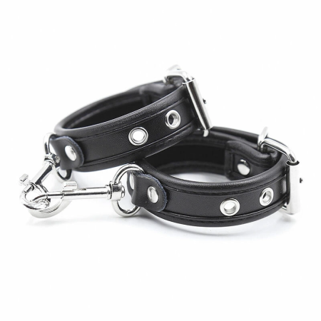 OHMAMA Premium Adjustable Leather Wrist Restraints - Universal Size