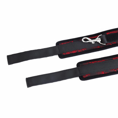 OHMAMA Scandal Adjustable Wrist Restraints - One Size, Black-Red