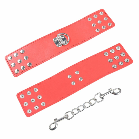 OHMAMA Red Adjustable Handcuffs with Snap Closure - PVC & Metal Chain