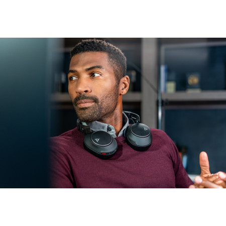 HP Poly Voyager Surround 80 UC ausinės su USB-C adapteriu