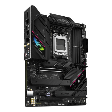 ASUS ROG STRIX B650E-F GAMING WIFI ATX Motininė