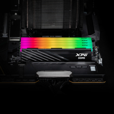 XPG Lancer Blade RGB 32 GB DDR5 atminties modulis (2 x 16 GB)