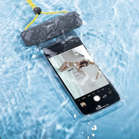 Atsparus vandeniui dėklas Baseus Lets Go Slip Cover baltas