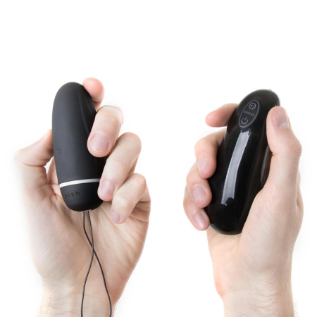 B Swish Bnaughty Deluxe Unleashed Wireless Silicone System Black