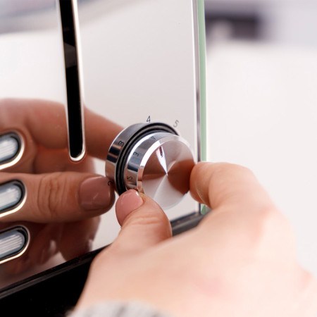 Taurus Vintage II alyvuogių spalvos skrudintuvas