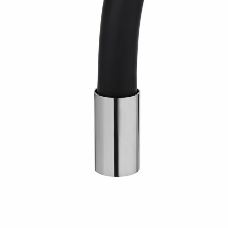 PYRAMIS Juodas Chromuotas Čiaupas