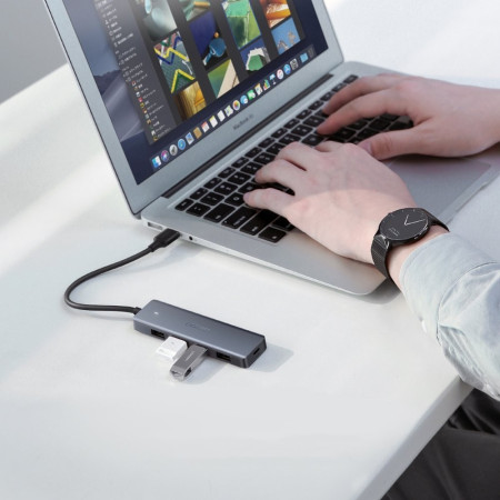 Ugreen CM219 USB-A šakotuvas 4xUSB-A (MicroUSB maitinimui) pilkas