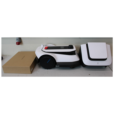 SALE OUT. SALE OUT. Ecovacs | Lawn Mower | GOAT G1 | Orange/Black | Mowing Area 1600 m² | WiFi APP Yes (Android; iOs) | Working