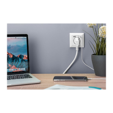 Digitus Safety socket for flush mounting with 2 USB ports | DA-70613