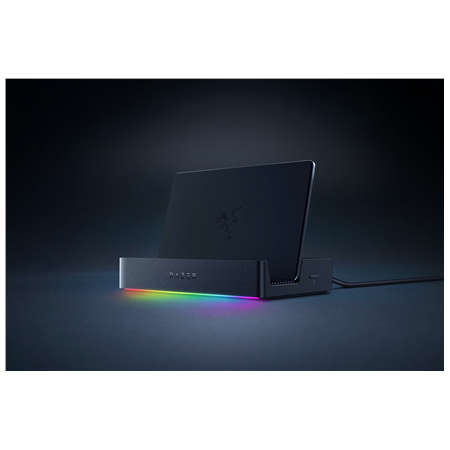 Razer | Handheld Dock Chroma - USB Type C 6-in-1 Docking Station