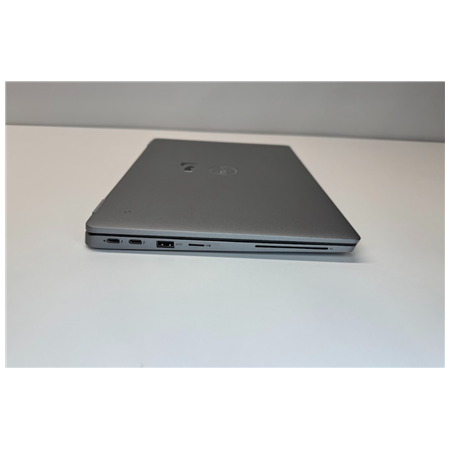 DELL Renew | Grade B | Dell Latitude 5330 | 13.3 " | FHD | i3-1215U | 16 GB | SSD | 256 GB | Intel UHD Graphics | Windows 11 Pro