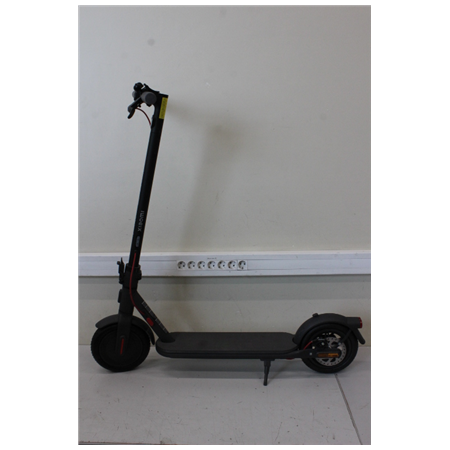 SALE OUT. Xiaomi Electric Scooter 4 EU | SALE OUT. SALE OUT. Xiaomi Electric Scooter 4 EU | 300 W | 25 km/h | 10 " | 6 month(s)
