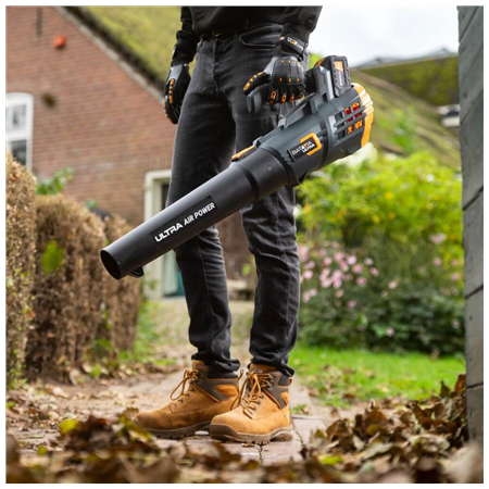 Batavia B.V. | 18V Cordless Leaf Blower - Without Battery and Charger