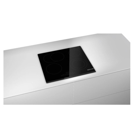 Bosch Serie 6 PKN631FP2E keraminė viryklė juoda