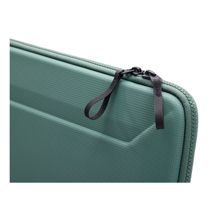 Thule Gauntlet | Fits up to size 14 " | MacBook Sleeve | Hazy green