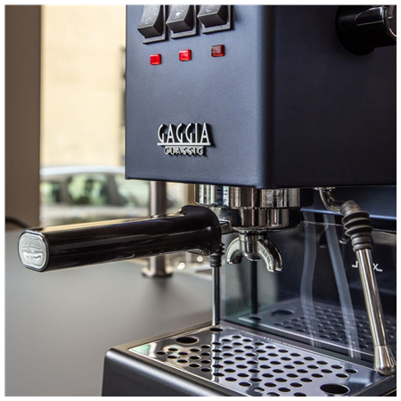 Gaggia Coffee Maker | RI9481/15 Classic E24 | Pump pressure 15 bar | Built-in milk frother | Semi-automatic | Classic Blue