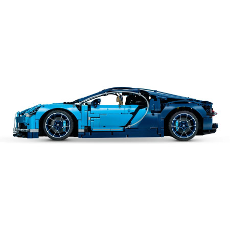 LEGO Technic Bugatti Chiron 42083