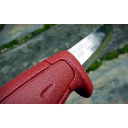 Morakniv BASIC peilis 511 - Anglies plienas - Raudonas