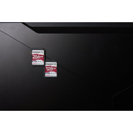 Kingston Technology Canvas React Plus 128 GB SD UHS-II Klasės 10