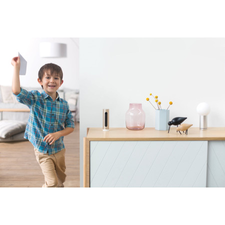Netatmo Welcome IP apsaugos kamera vidaus 1920 x 1080 pikseliai stalas